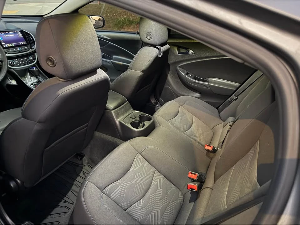 2020 Chevrolet Volt - Image 8 of 9