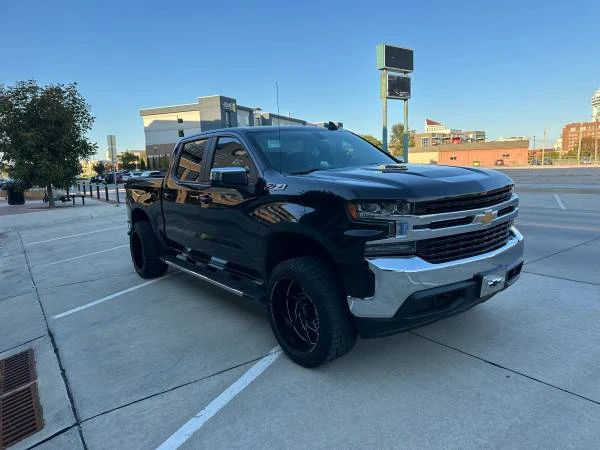 2020 Chevrolet Silverado 4th Gen - Image 9 of 10