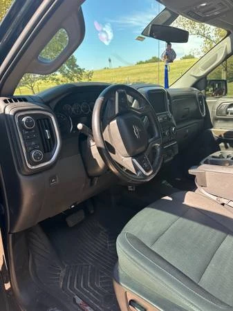 2020 Chevrolet Silverado 4th Gen - Image 8 of 10