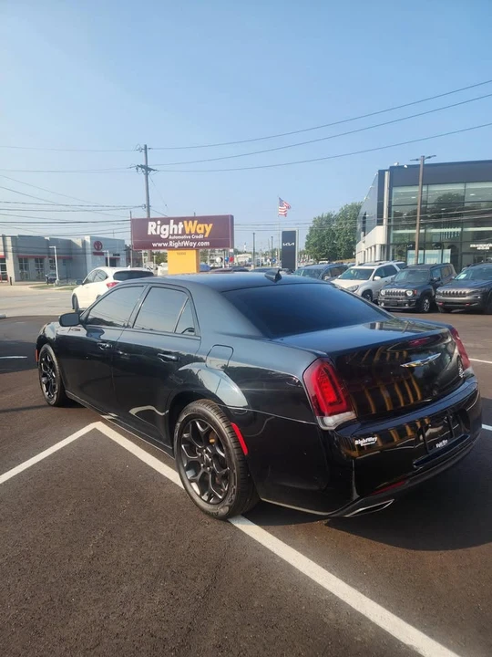 2020 Chrysler 300 (2005-2023) - Image 4 of 4