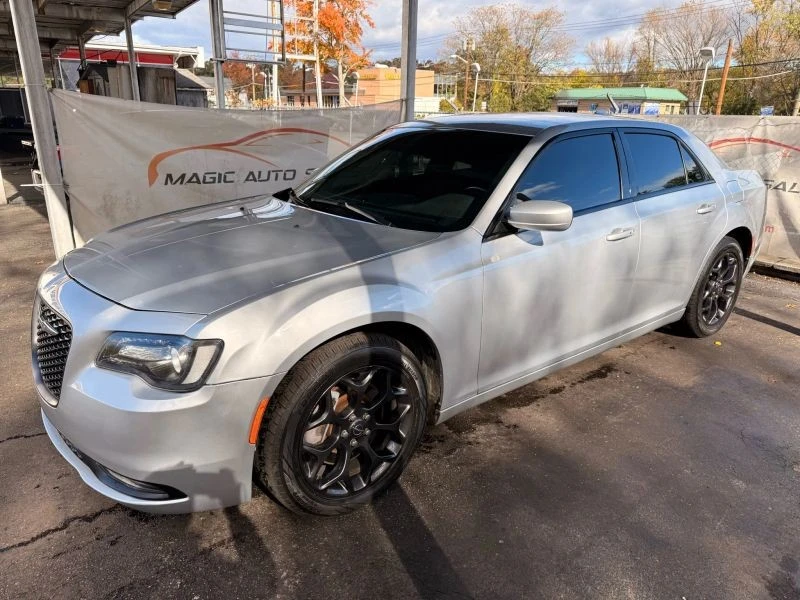 2020 Chrysler 300 (2005-2023) - Image 8 of 12