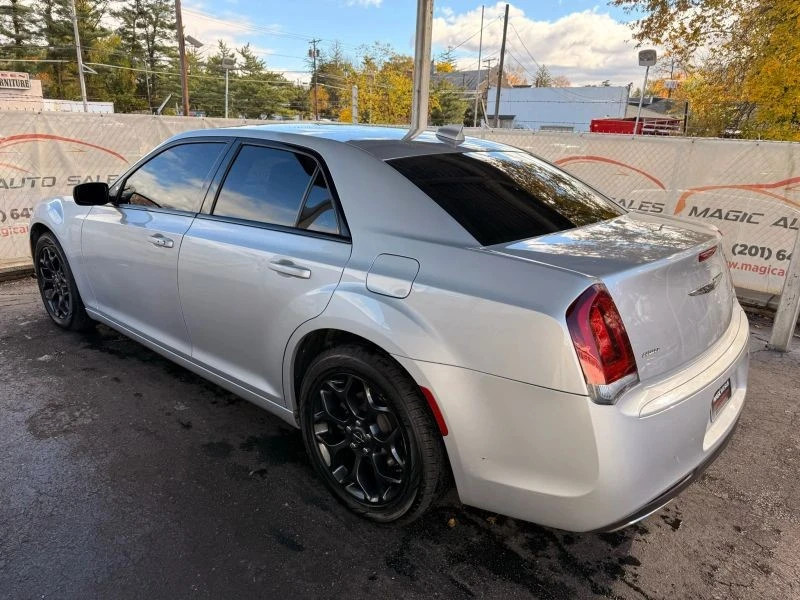 2020 Chrysler 300 (2005-2023) - Image 12 of 12