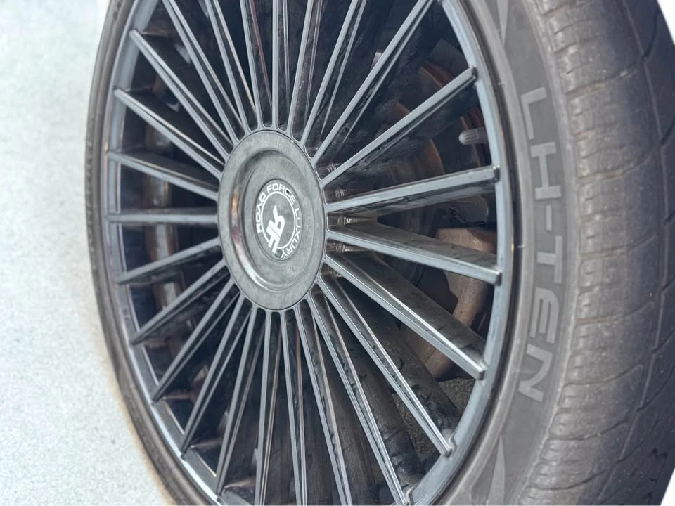 2020 Chrysler 300 (2005-2023) - Image 15 of 15