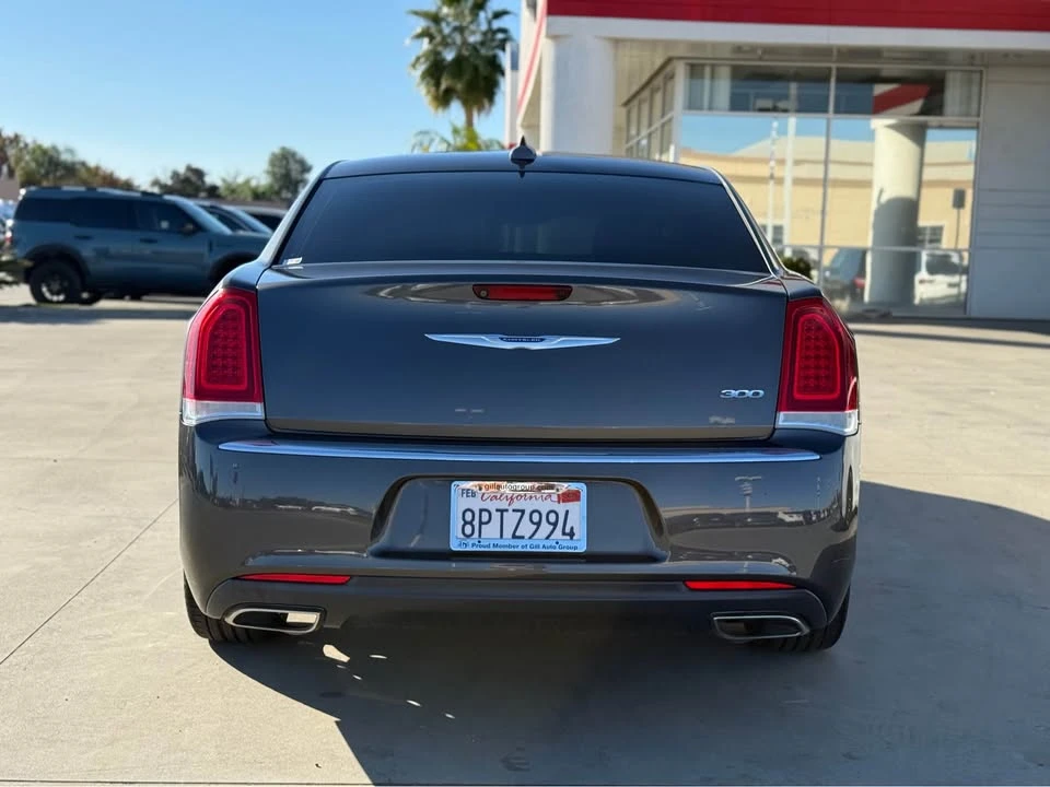 2020 Chrysler 300 (2005-2023) - Image 4 of 11