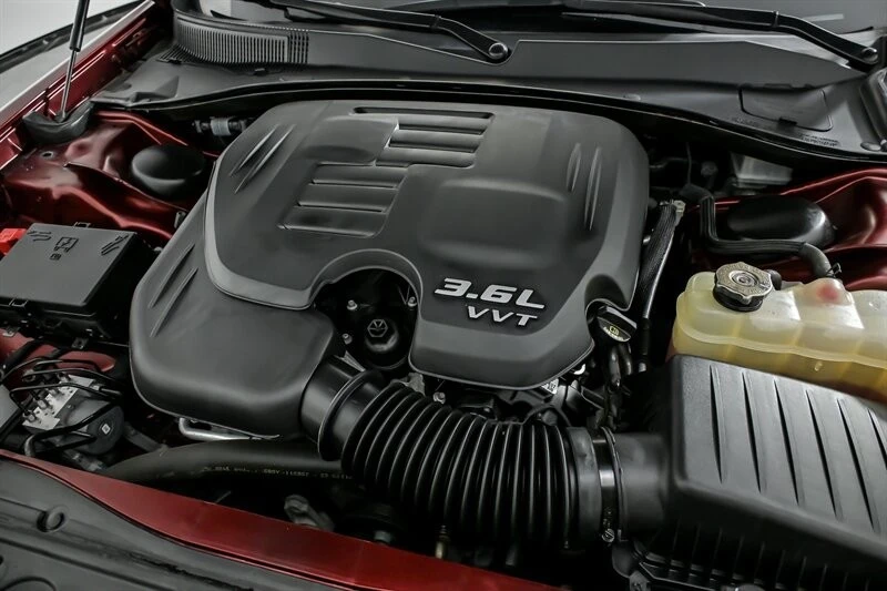 2020 Chrysler 300 (2005-2023) - Image 14 of 21