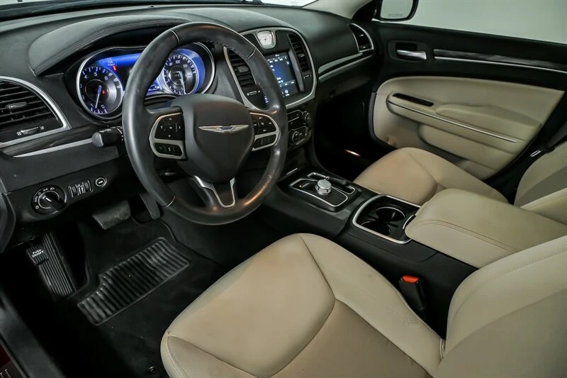 2020 Chrysler 300 (2005-2023) - Image 16 of 21