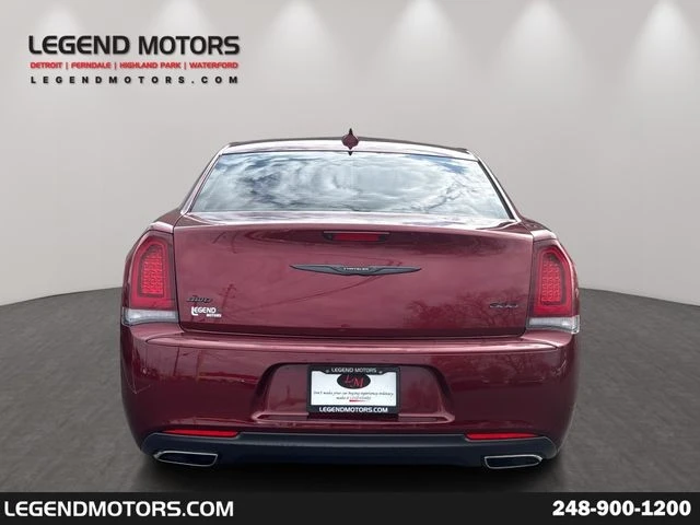 2020 Chrysler 300 (2005-2023) - Image 7 of 21