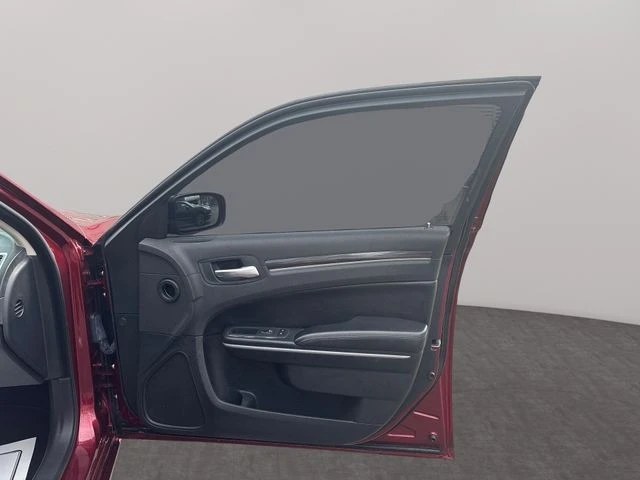 2020 Chrysler 300 (2005-2023) - Image 16 of 21