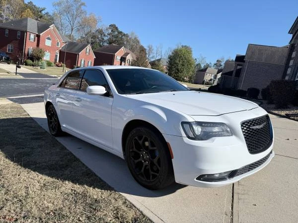 2020 Chrysler 300 (2005-2023) - Image 3 of 24