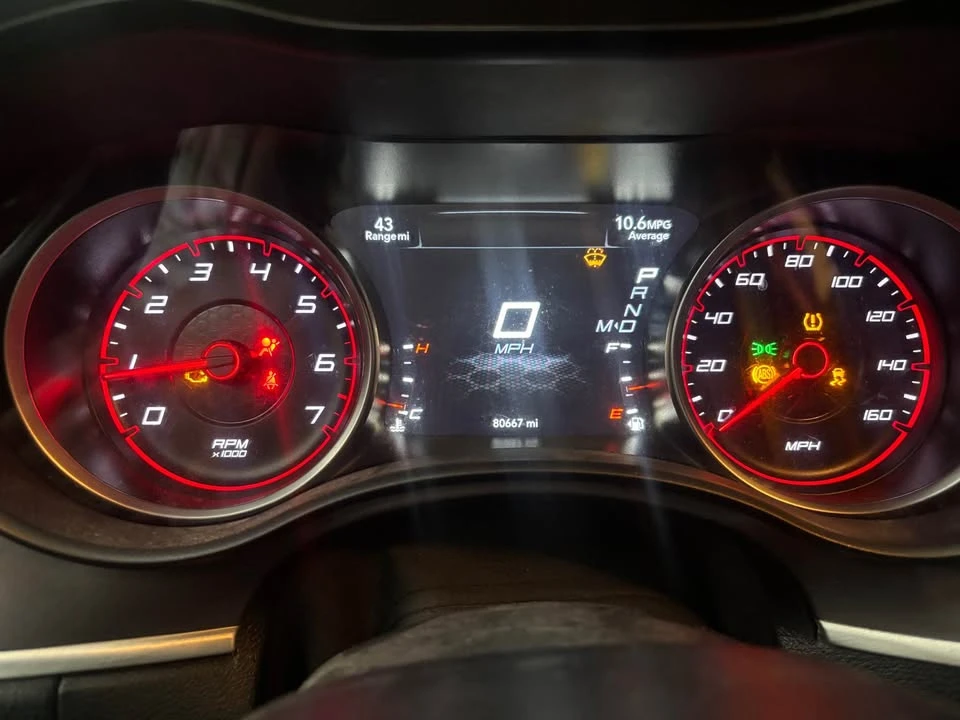 2020 Chrysler 300 (2005-2023) - Image 10 of 10