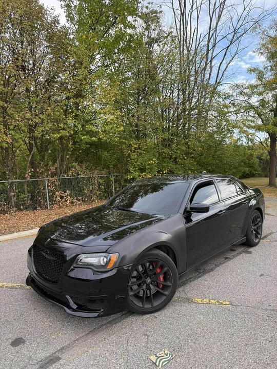 2020 Chrysler 300 (2005-2023) - Image 4 of 10