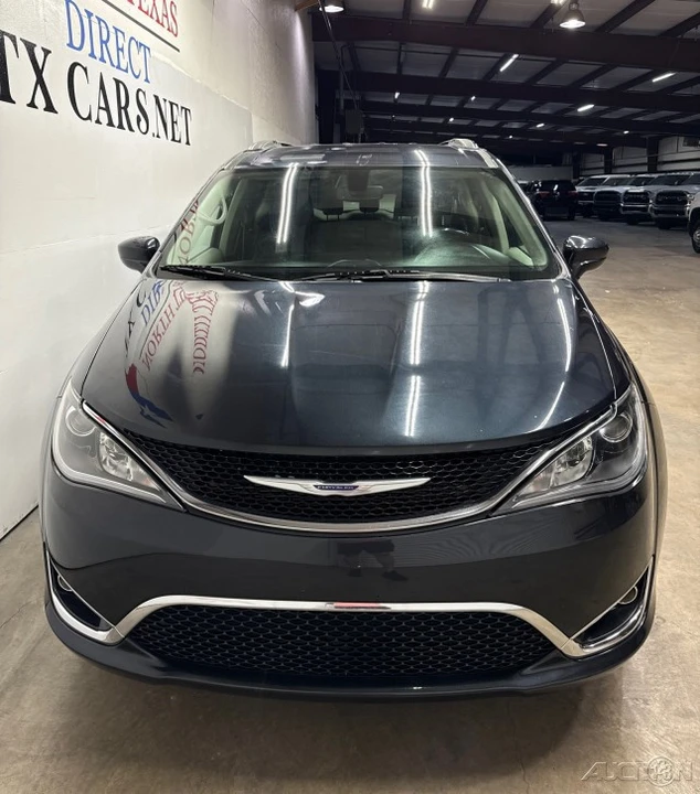 2020 Chrysler - Image 13 of 21