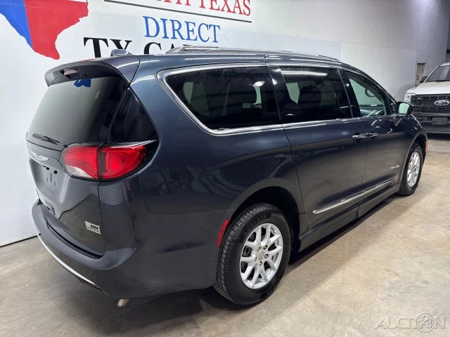 2020 Chrysler - Image 5 of 21