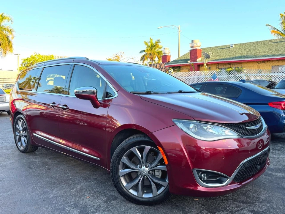 2020 Chrysler - Image 5 of 12