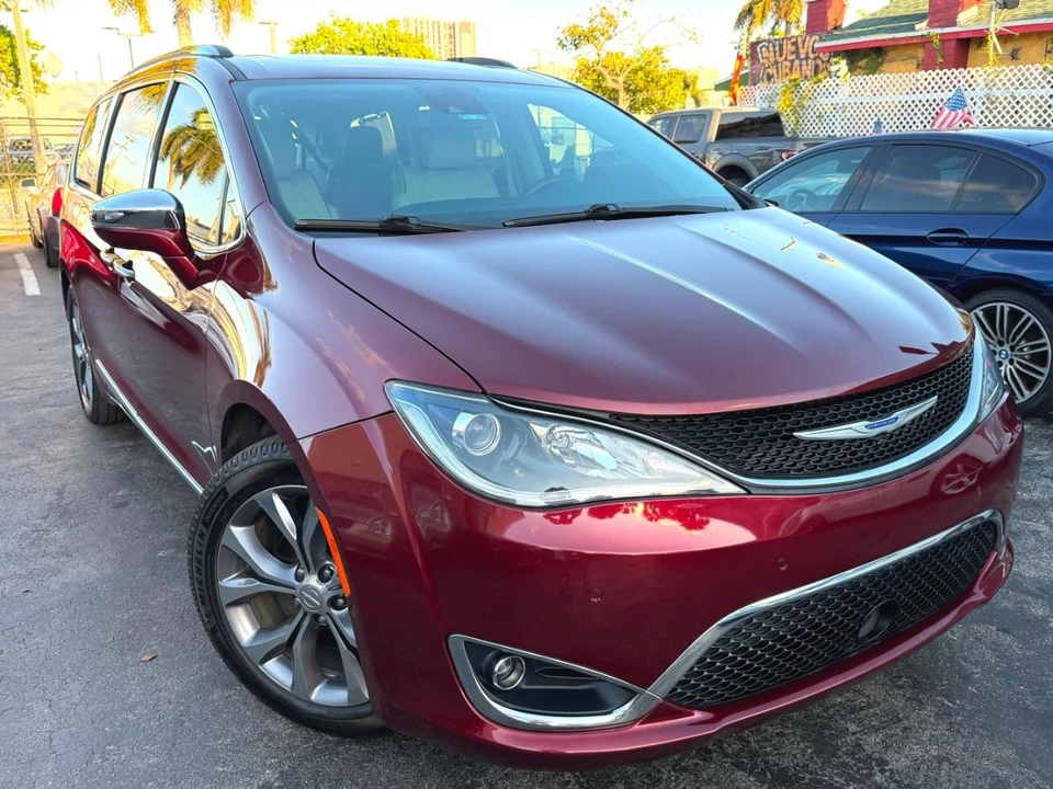 2020 Chrysler - Image 6 of 12
