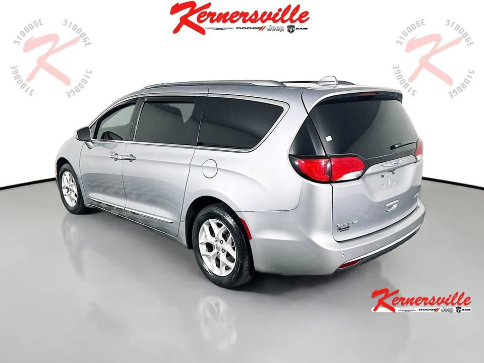 2020 Chrysler - Image 5 of 12