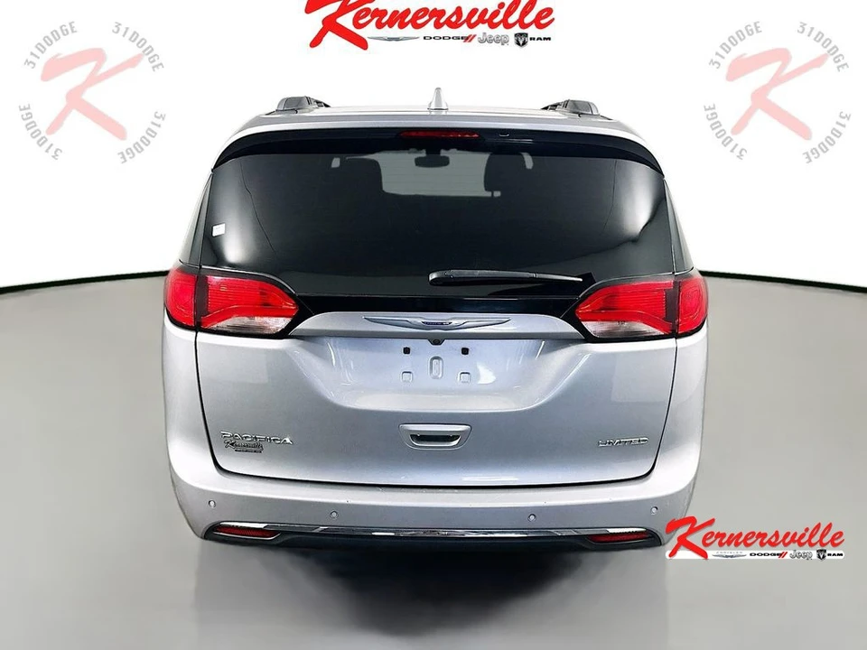 2020 Chrysler - Image 6 of 12
