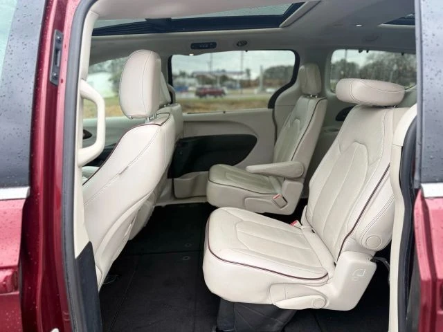 2020 Chrysler - Image 20 of 21