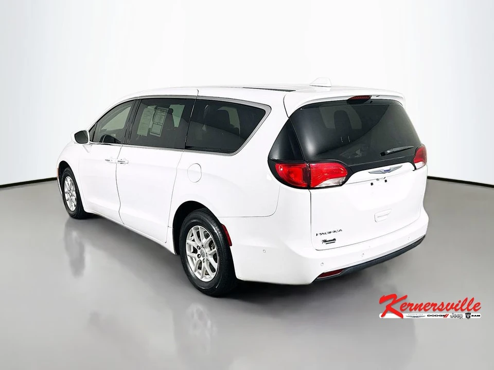 2020 Chrysler - Image 5 of 21