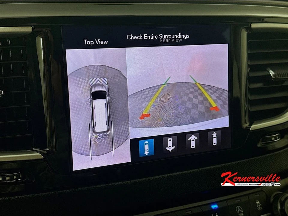 2020 Chrysler - Image 20 of 21