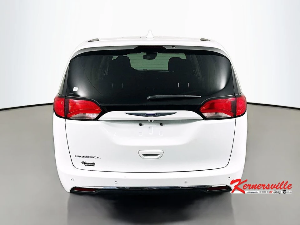 2020 Chrysler - Image 6 of 21
