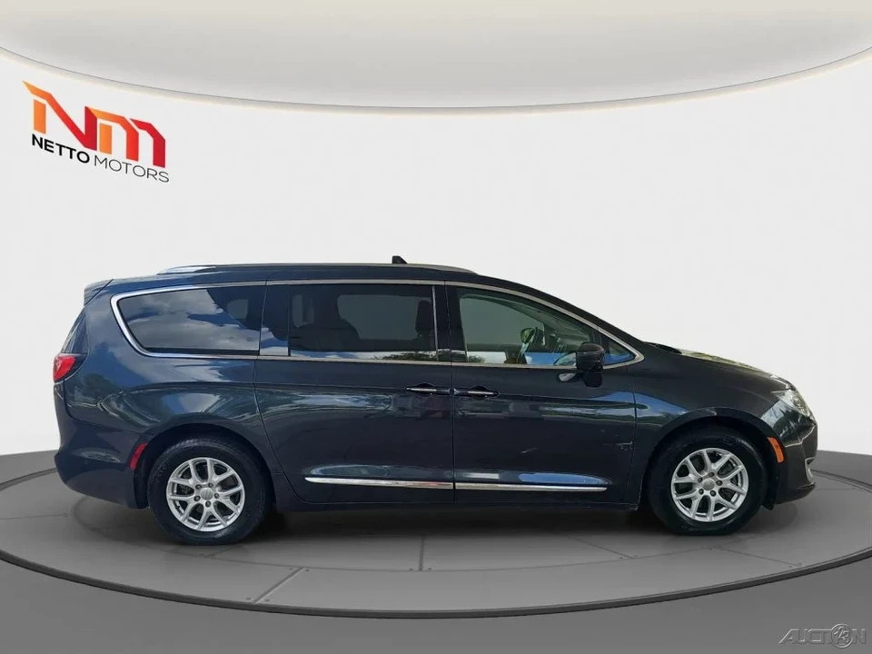 2020 Chrysler - Image 6 of 21