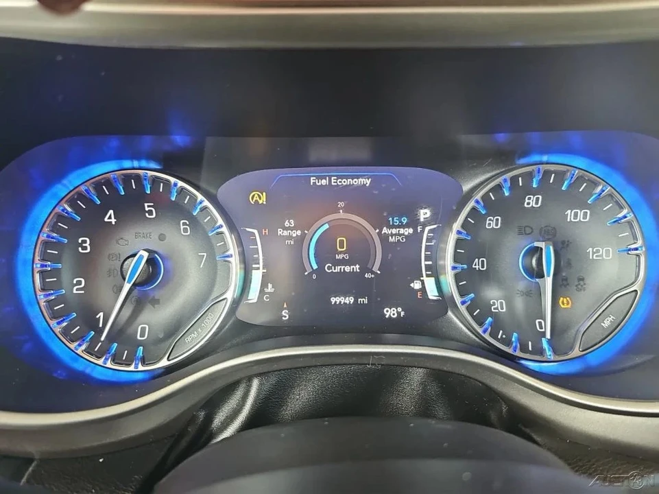 2020 Chrysler - Image 11 of 21
