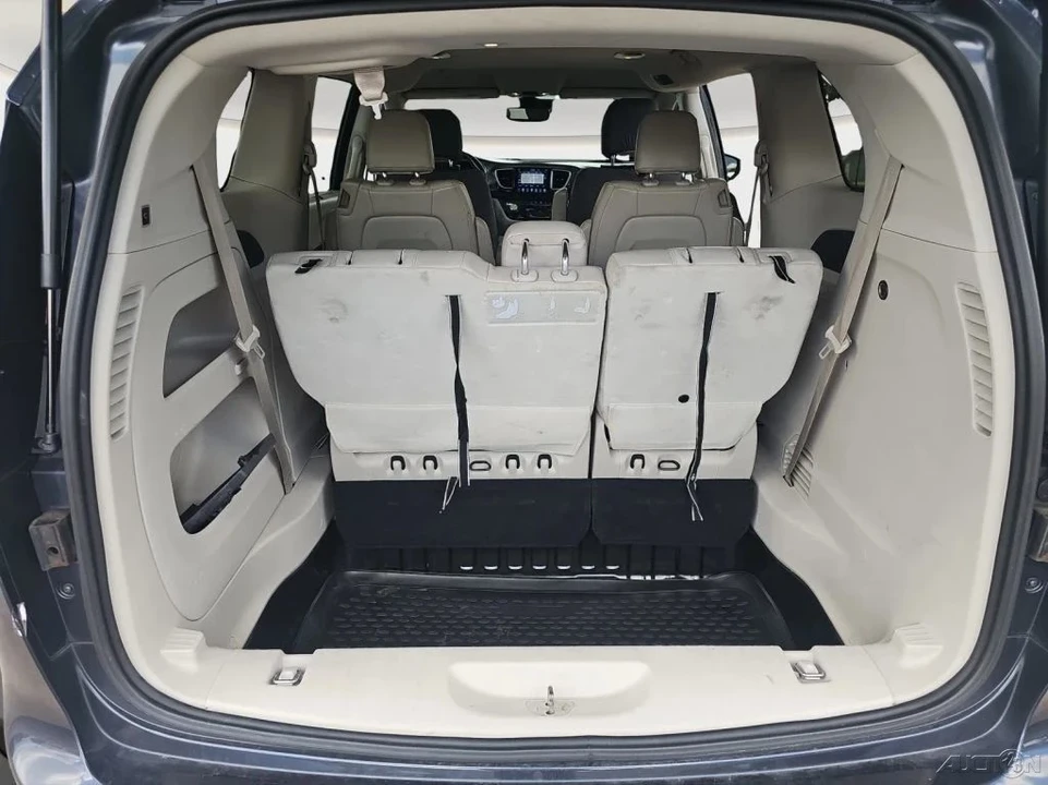 2020 Chrysler - Image 21 of 21