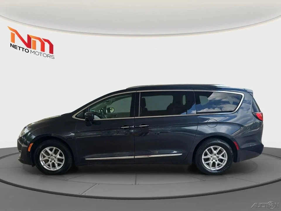 2020 Chrysler - Image 2 of 21