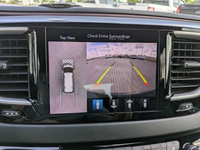 2020 Chrysler - Image 15 of 21