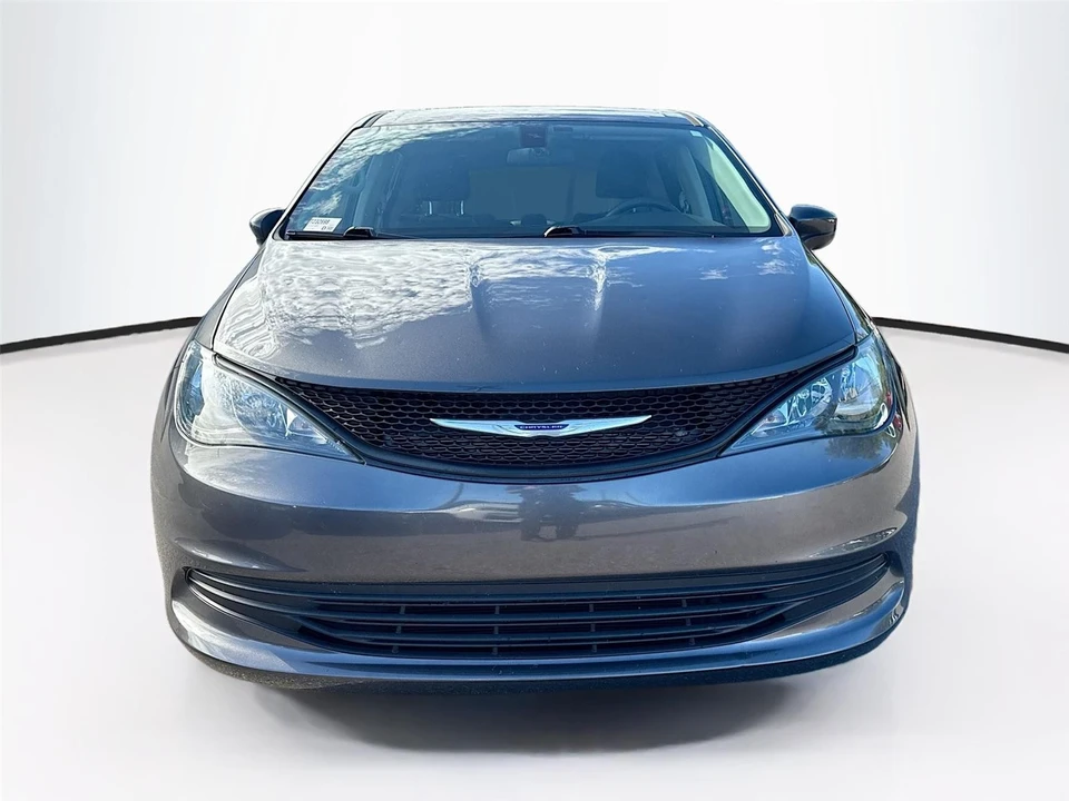 2020 Chrysler - Image 2 of 21