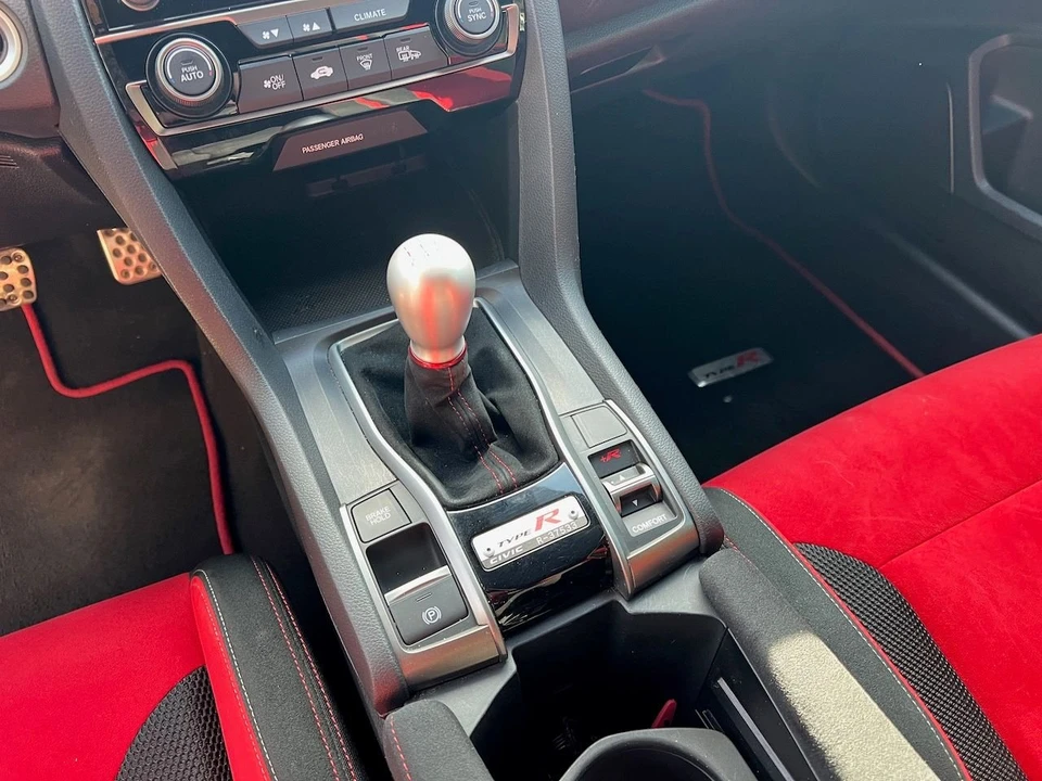 2020 Honda FK8 Civic Type R - Image 9 of 10