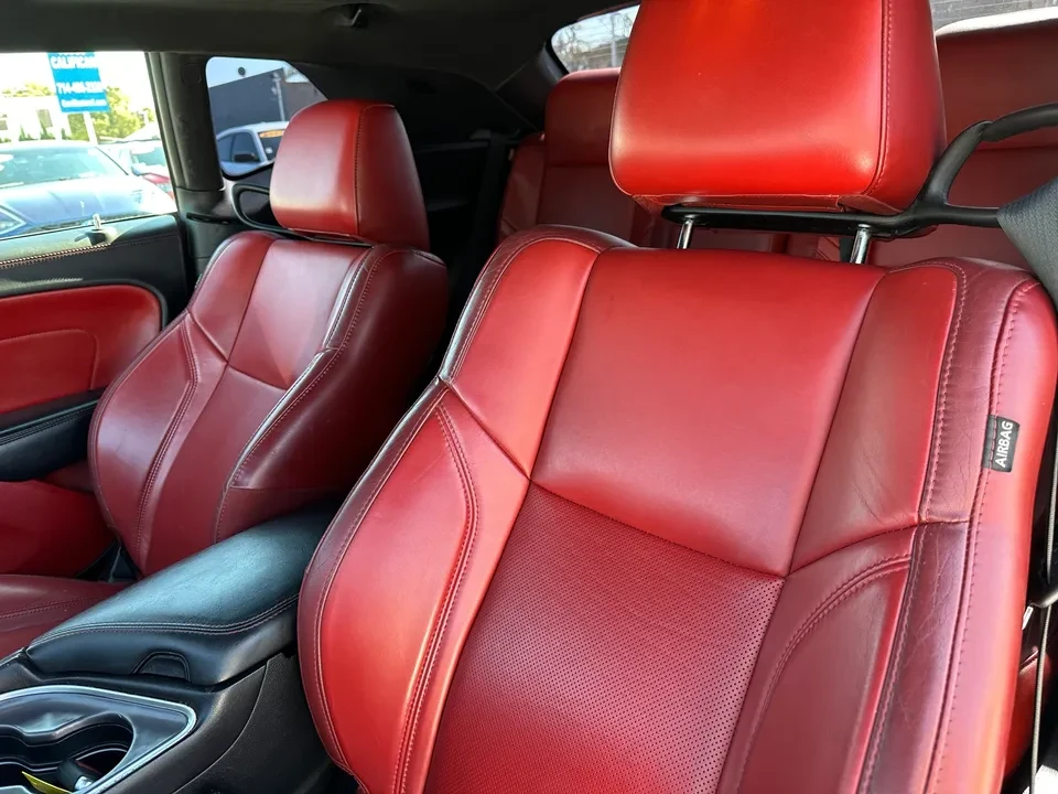 2020 Dodge Challenger 3rd Gen - Image 13 of 15