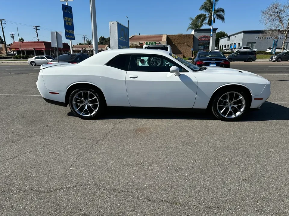 2020 Dodge Challenger 3rd Gen - Image 3 of 15
