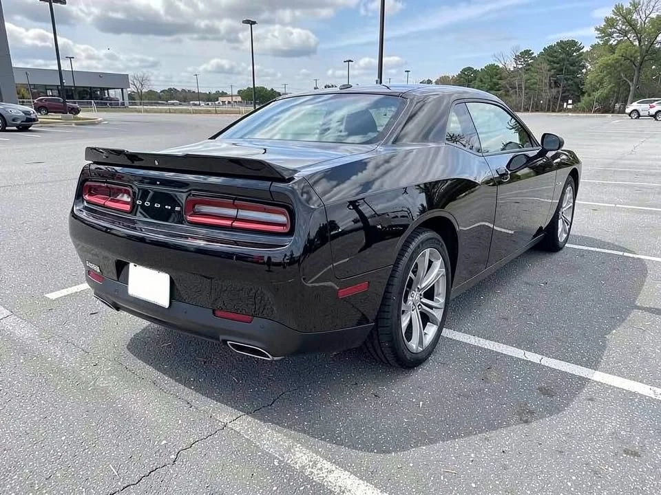 2020 Dodge Challenger 3rd Gen - Image 2 of 4