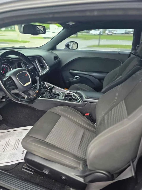2020 Dodge Challenger 3rd Gen - Image 9 of 10