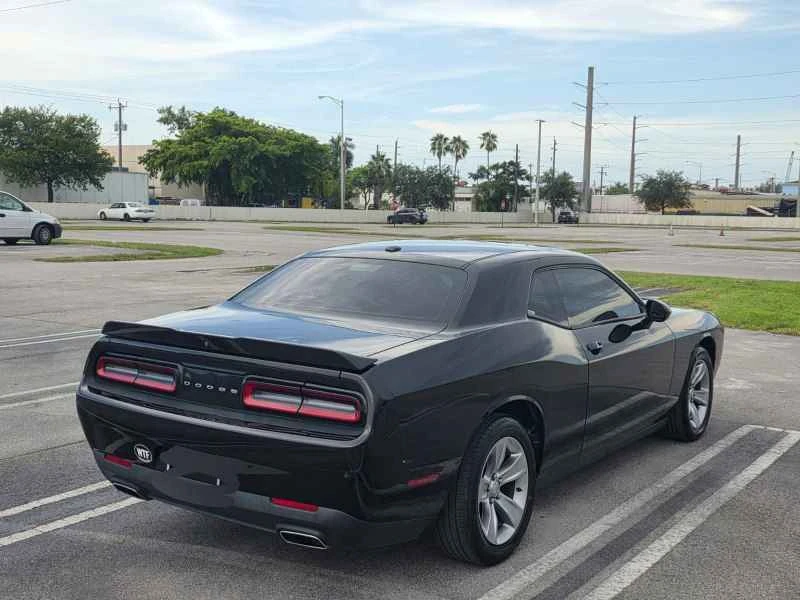 2020 Dodge Challenger 3rd Gen - Image 5 of 10