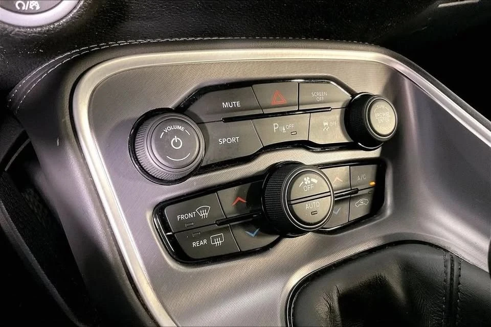2020 Dodge Challenger 3rd Gen - Image 17 of 20