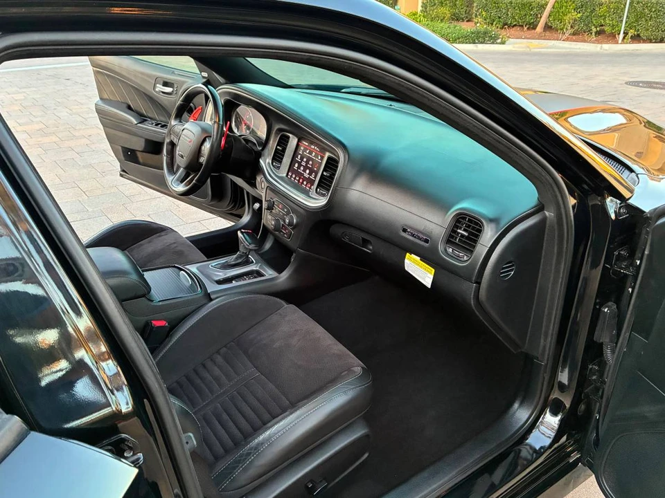 2020 Dodge Charger SRT Hellcat 7th Gen - Image 16 of 24