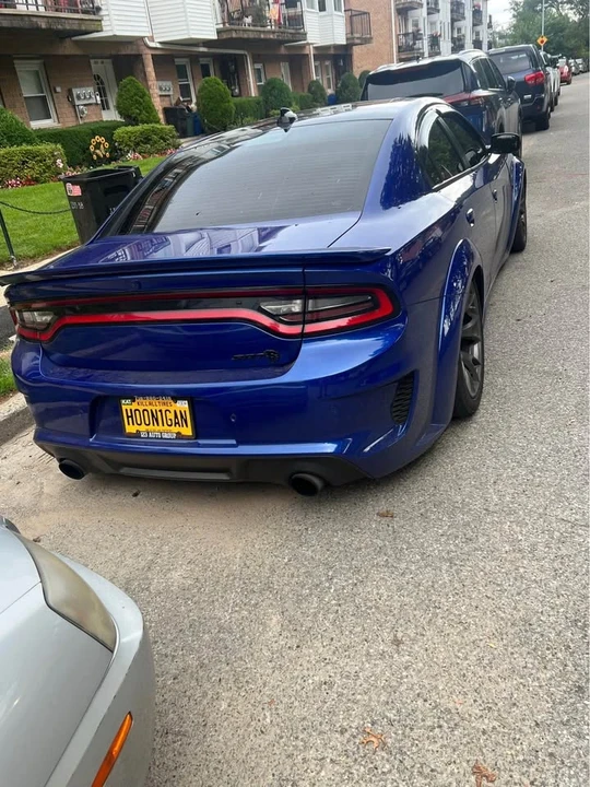 2020 Dodge Charger SRT Hellcat 7th Gen - Image 13 of 19