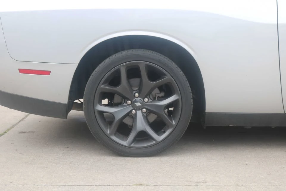 2020 Dodge Challenger 3rd Gen - Image 2 of 20