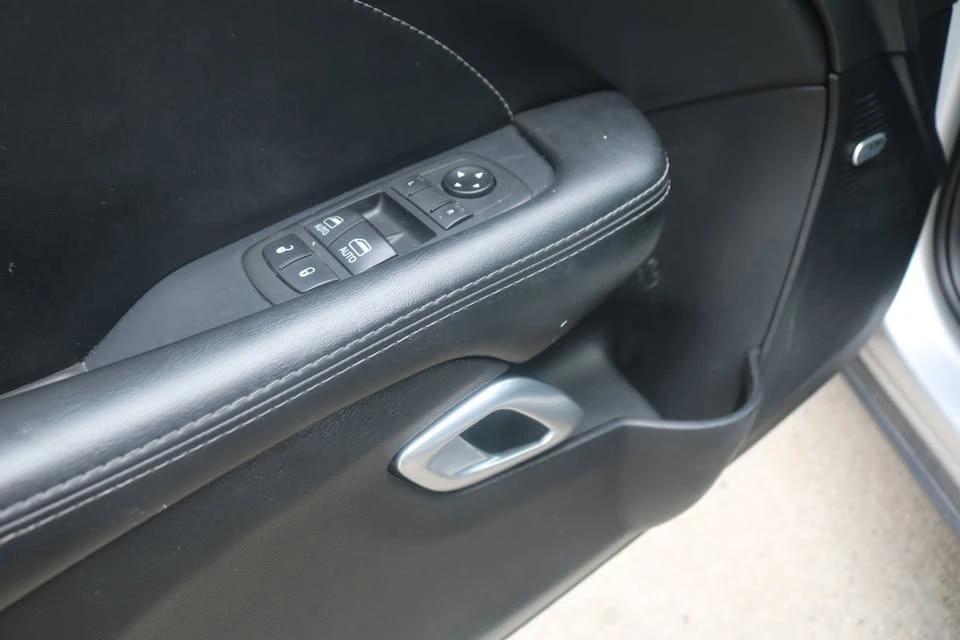 2020 Dodge Challenger 3rd Gen - Image 11 of 20