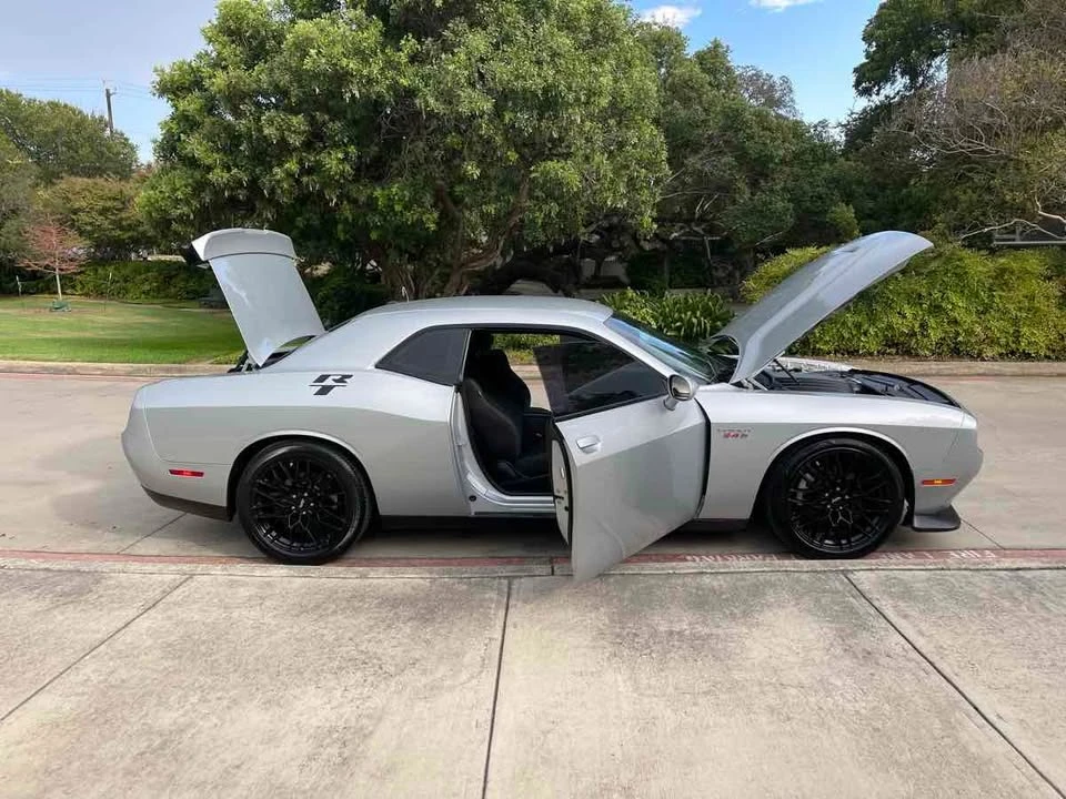2020 Dodge Challenger 3rd Gen - Image 12 of 20
