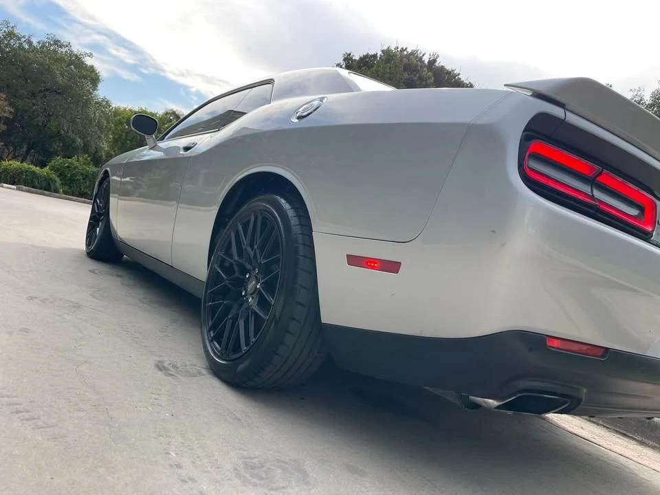 2020 Dodge Challenger 3rd Gen - Image 9 of 20
