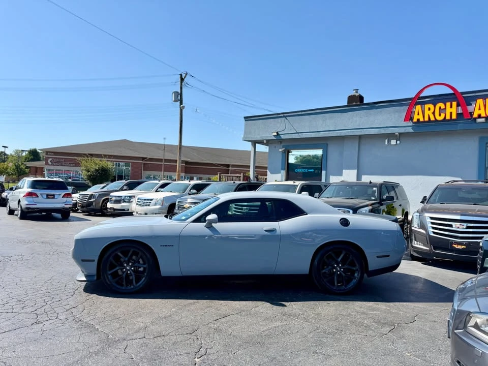 2020 Dodge Challenger 3rd Gen - Image 5 of 17