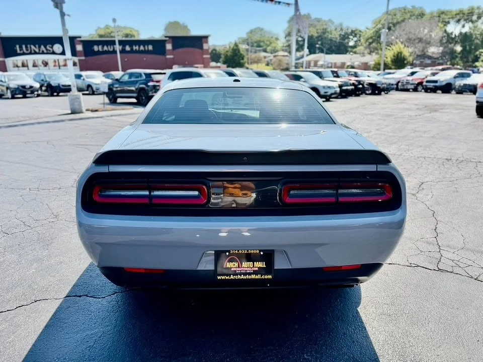 2020 Dodge Challenger 3rd Gen - Image 7 of 17
