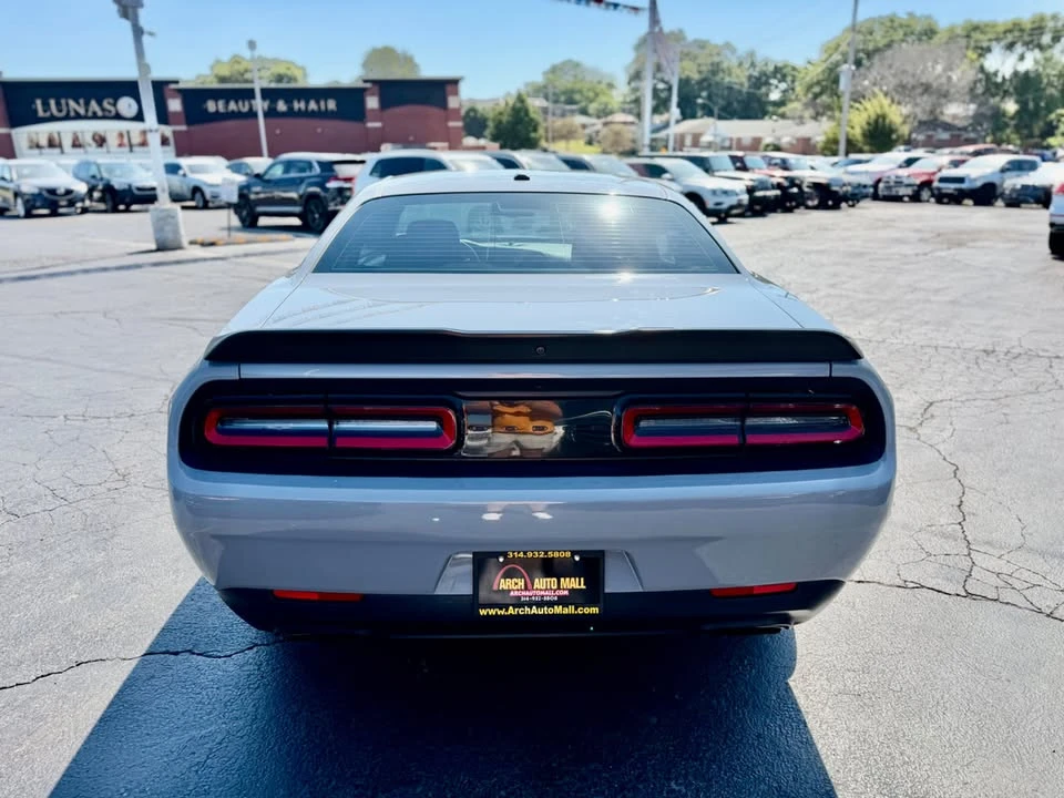 2020 Dodge Challenger 3rd Gen - Image 7 of 17