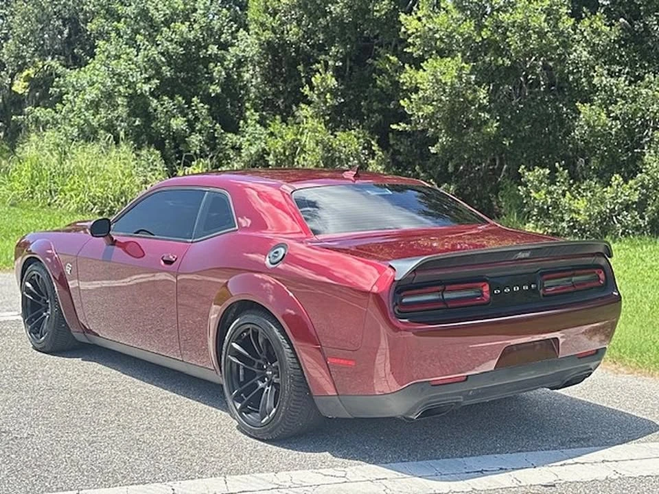 2020 Dodge Challenger SRT Hellcat 3rd Gen - Image 5 of 10