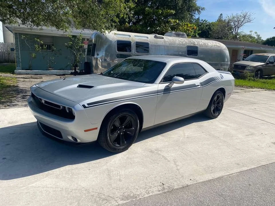 2020 Dodge Challenger 3rd Gen - Image 2 of 9