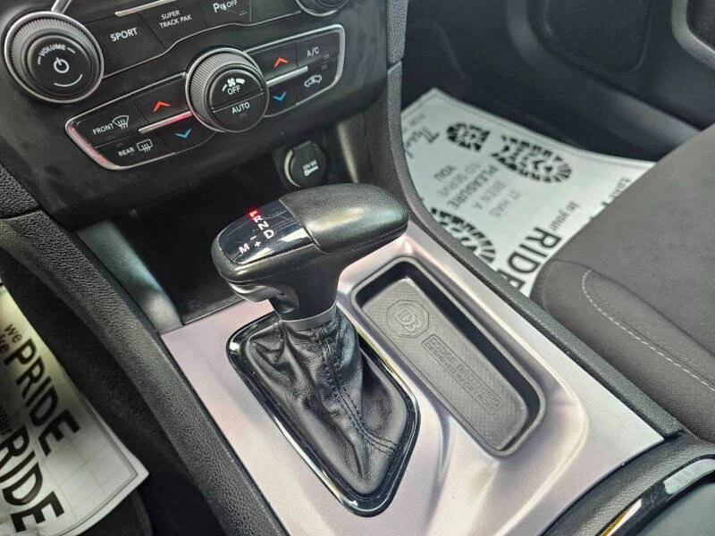 2020 Dodge Charger 7th Gen - Image 16 of 19